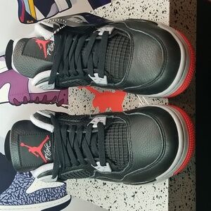 Air Jordan 4 Retro GS "Bred Reimagined "